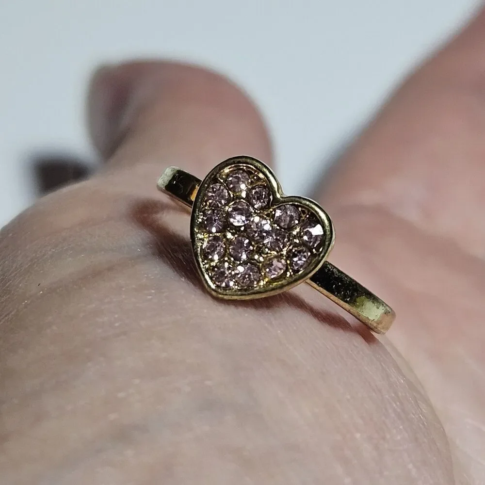 Gold Tone Pink Rhinestone Accented Heart Ring Size 5.25